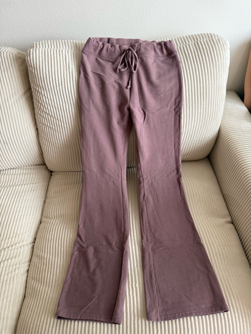 alo sway bootcut pants